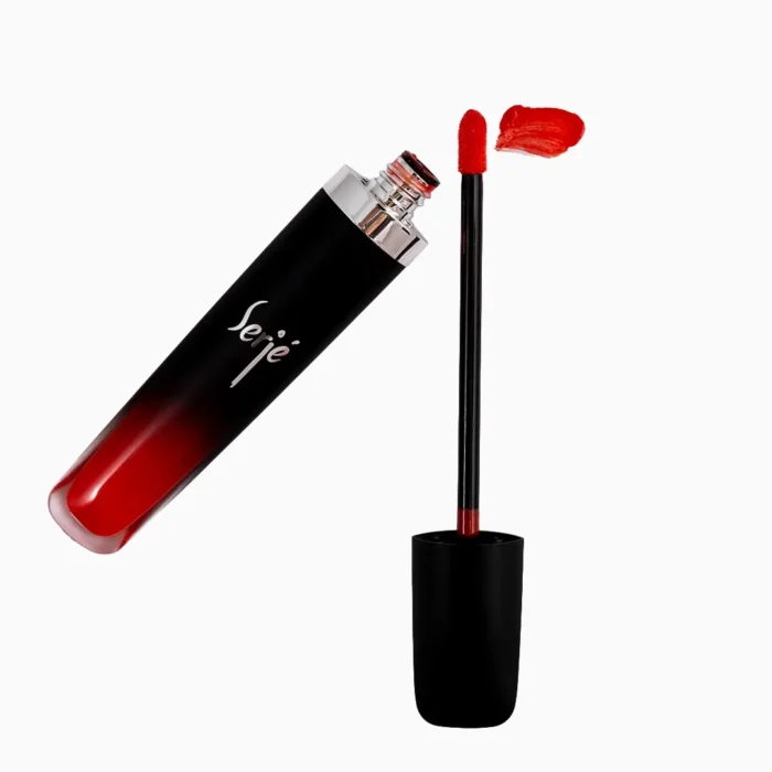 رژ لب مایع ساتین سرژه کد 202 Coral باز شده